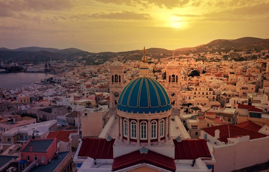 ΣΥΡΟΣ ΚΑΙ ΕΡΜΟΥΠΟΛΗ ΤΟ ΧΕΙΜΩΝΑ